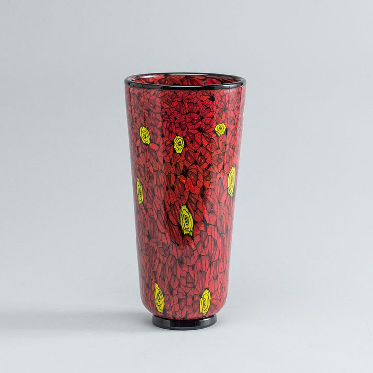 A VITTORIO FERRO MURRINE GLASS VASE FOR FRATELLI PAGNIN, 1990-2000.