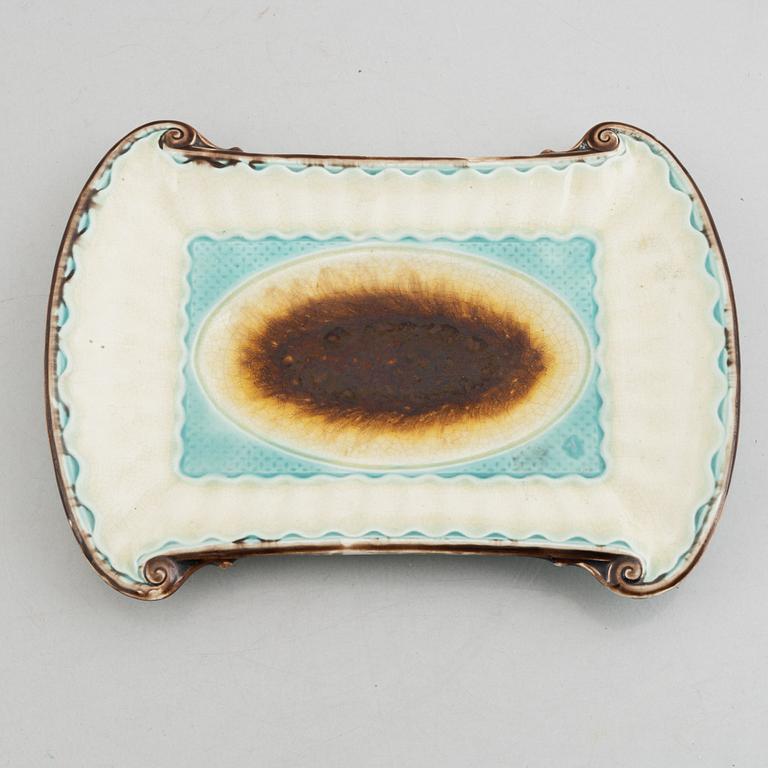 A two-piece Asparagus dish, Gustafsberg, late 19th century.