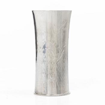 Gunnar Cyrén, Vase, silver, Gävle 1989.