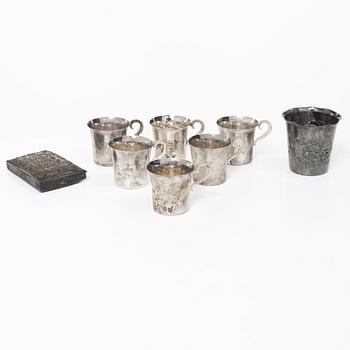 Silver, 8 pieces, including CG Hallberg, Stockholm 1943.