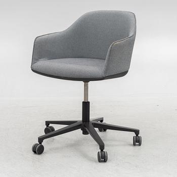 Ronan & Erwan Bouroullec, a 'Softshell Chair' desk chair, Vitra, 2015.