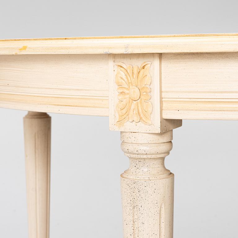 A dining table, Gustavian style, late 20th Century.