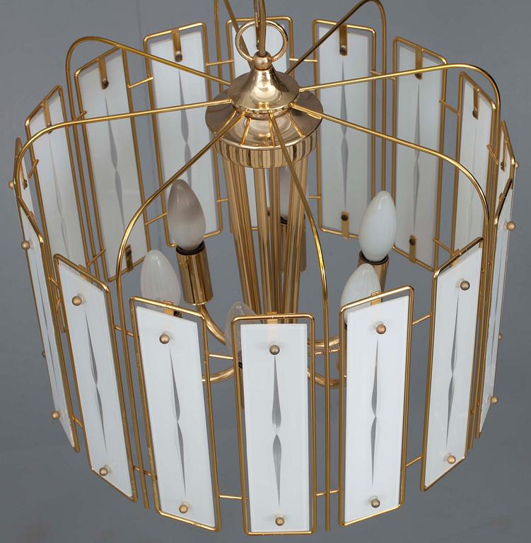 TAKLAMPA, glas samt mässing, möjligen Italien, 1970-tal. Tot h 62.