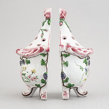 A pair of faiance vases, 20th Century.