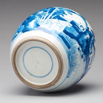 A blue and white jar, Qing dynasty, Kangxi (1662-1722).