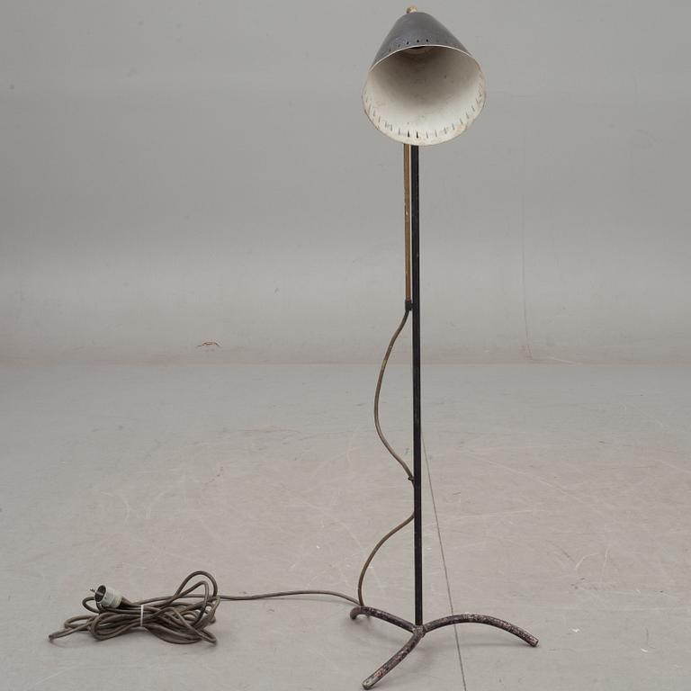 GOLVLAMPA, 1900-talets mitt.