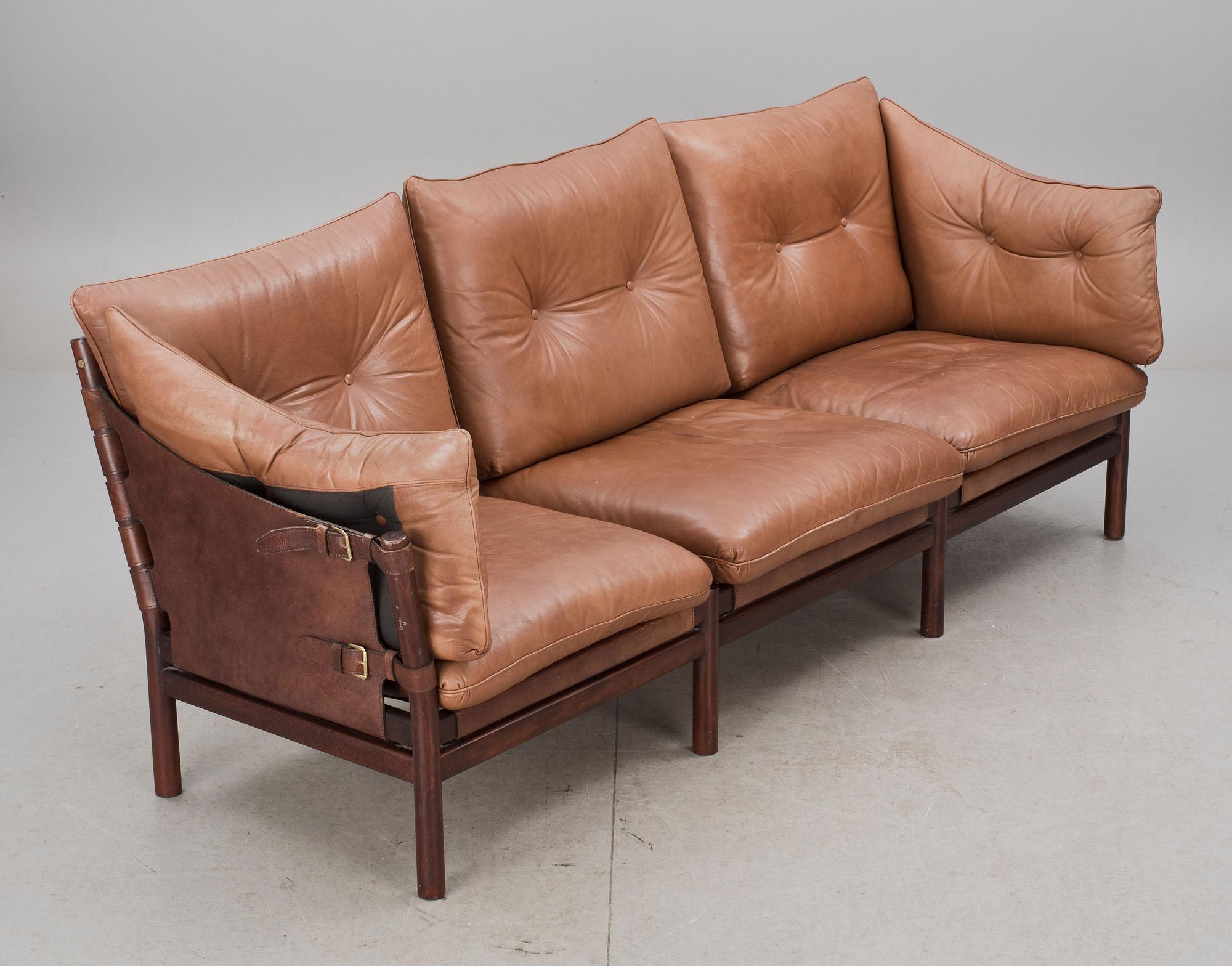 SOFFA, "Ilona" design Arne Norell. 1900-talets andra hälft.