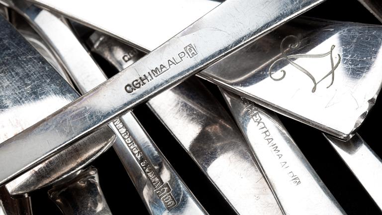 BESTICKSUPPSÄTTNING, 132 delar, nysilver.