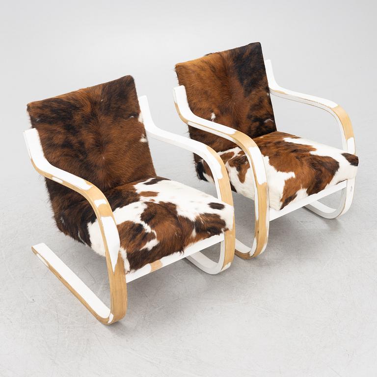 Alvar Aalto, a pair of 1950s '34/402' armchairs O.Y. Huonekalu- ja Rakennustyötehdas A.B.