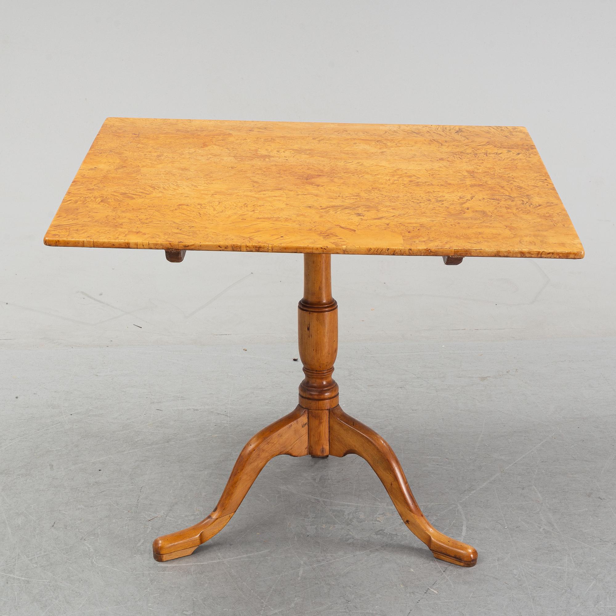 Fällbord, Karl-Johan, 1800-talets första hälft.