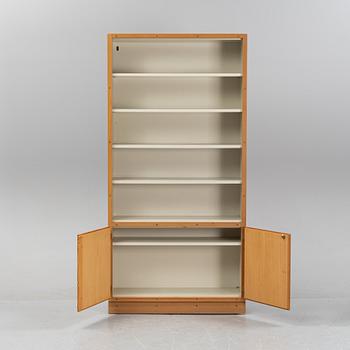 A book case by Børge Mogensen och Grethe Meyer, "Boligens Byggeskabe", second half of the 20th Century.