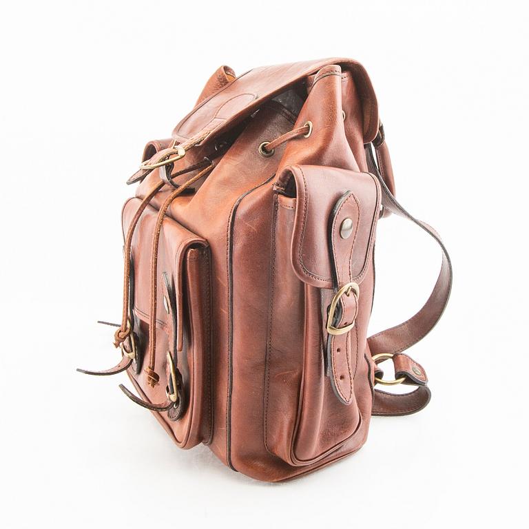 A Morelli leather rugsack.