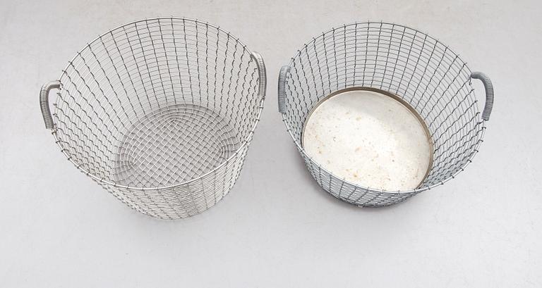 KORGAR, 2 st, stål, Korbo, 1900-/2000-tal.