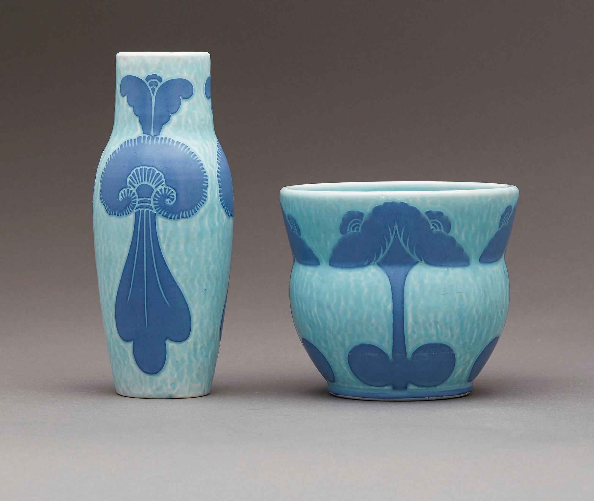 VASER,  2 st, flintgods, "Sgrafitto" Josef Ekberg, Gustavsberg, 1922-23.