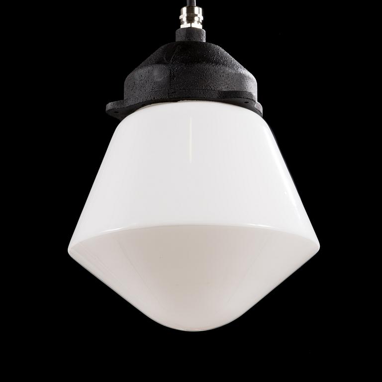 PAAVO TYNELL, KATTOVALAISIN / TEHDASVALAISIN, malli 2551, Idman 1900-luvun puoliväli.