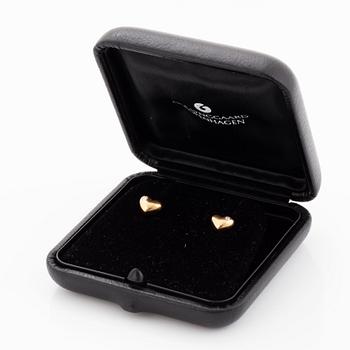 Ole Lynggaard heart shpade 14K gold and diamond earrings.