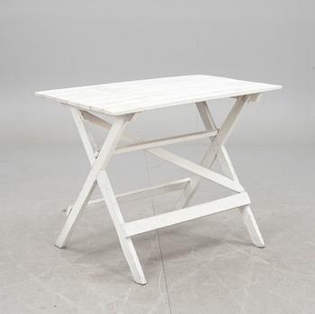 TRÄDGÅRDSMÖBLEMANG, 4 delar, 1900-talets mitt/andra hälft.