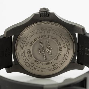 Breitling, Avenger, Blackbird, armbandsur, 44 mm.