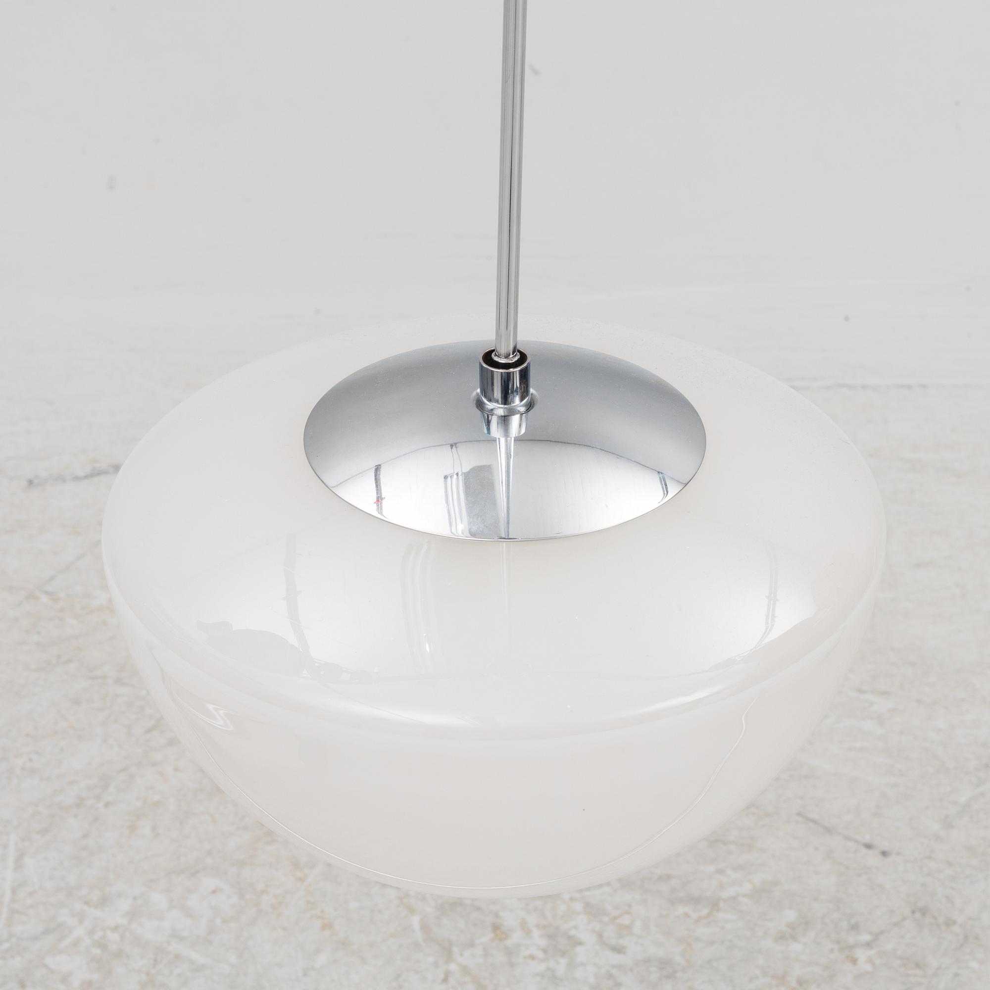 Taklampa, Swedish Modern, omkring 1900-talets mitt.