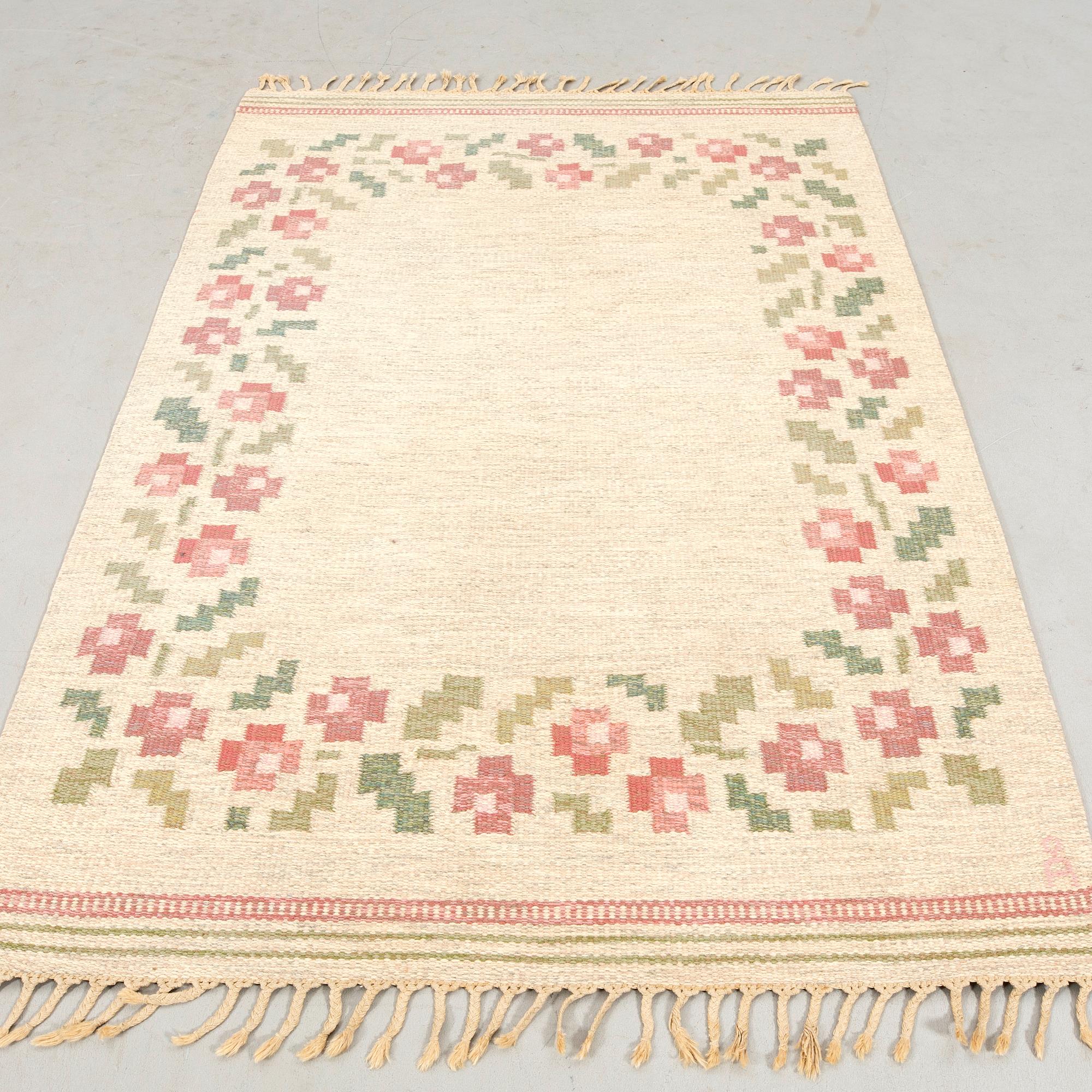 Anna-Johanna Ångström, rug, rölakan technique, signed Å, approximately 200x134 cm.