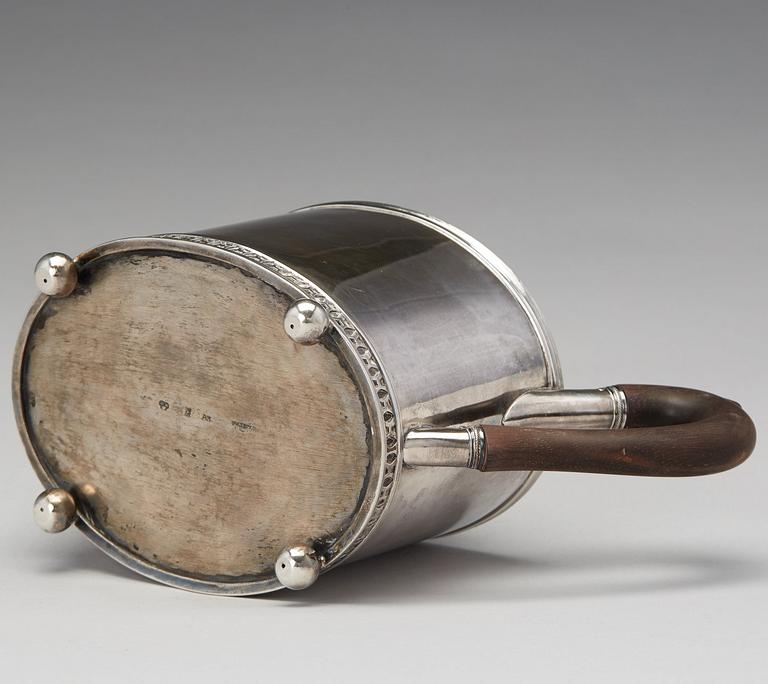 Gustaf Georg Rehnberg, tekanna, större, silver, Norrköping 1807. Sengustaviansk.