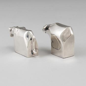 GUNNAR CYRÉN, two silverplated figurines Dansk Design later part of the 20th century.