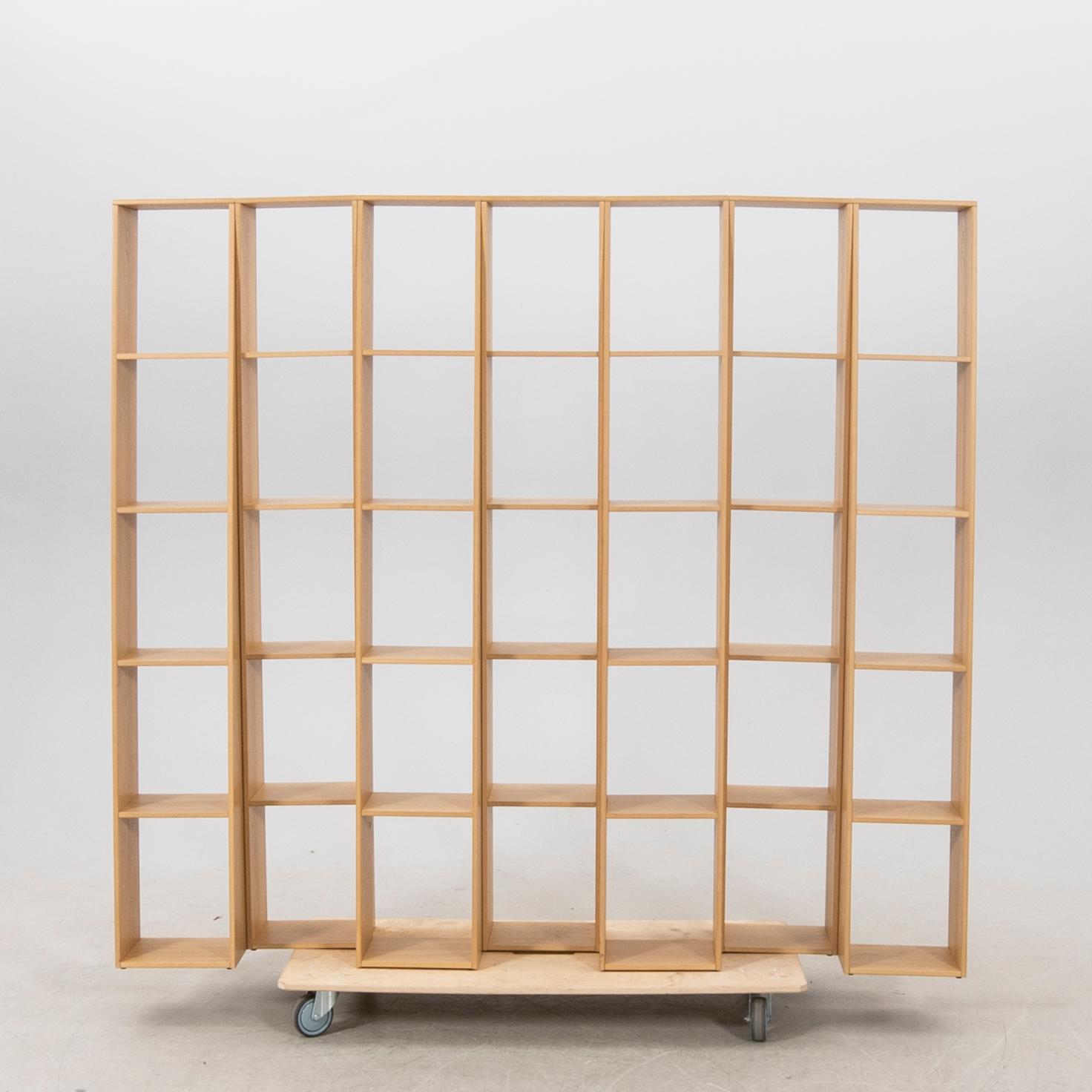 Shelf system "Endless shelf" Massproductions 2000s.