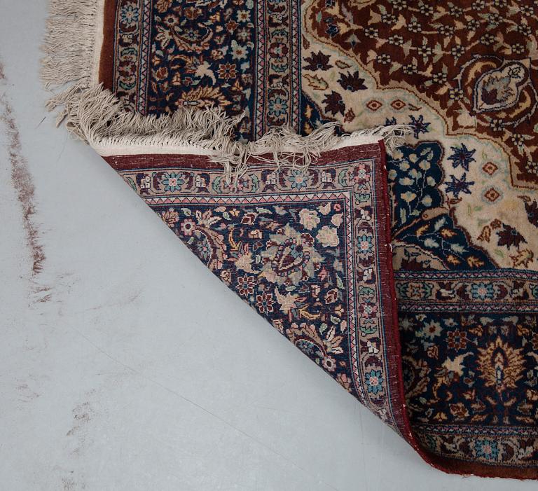 MATTA, 260 x 156 cm.