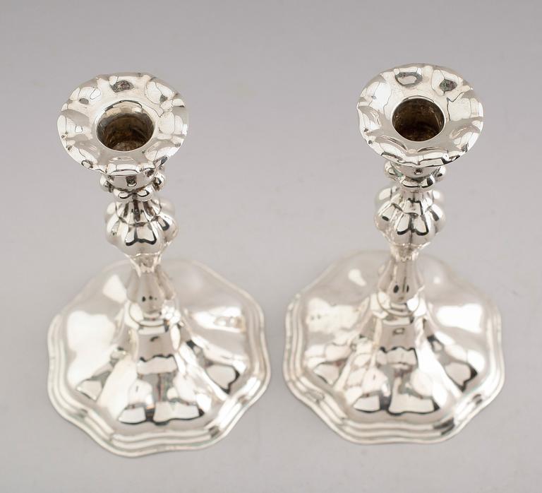 LJUSSTAKAR, 1 par, silver, 1900-talets första hälft.