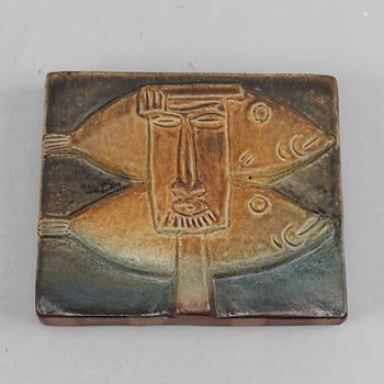 Two stoneware wall reliefs by Åke Holm.