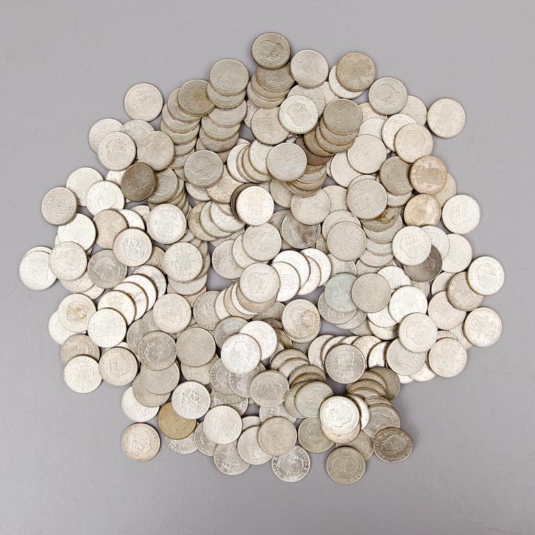 SAMLING MYNT, 2 kronor, Gustaf VI Adolf, före 1966. Vikt ca 3600 gram.
