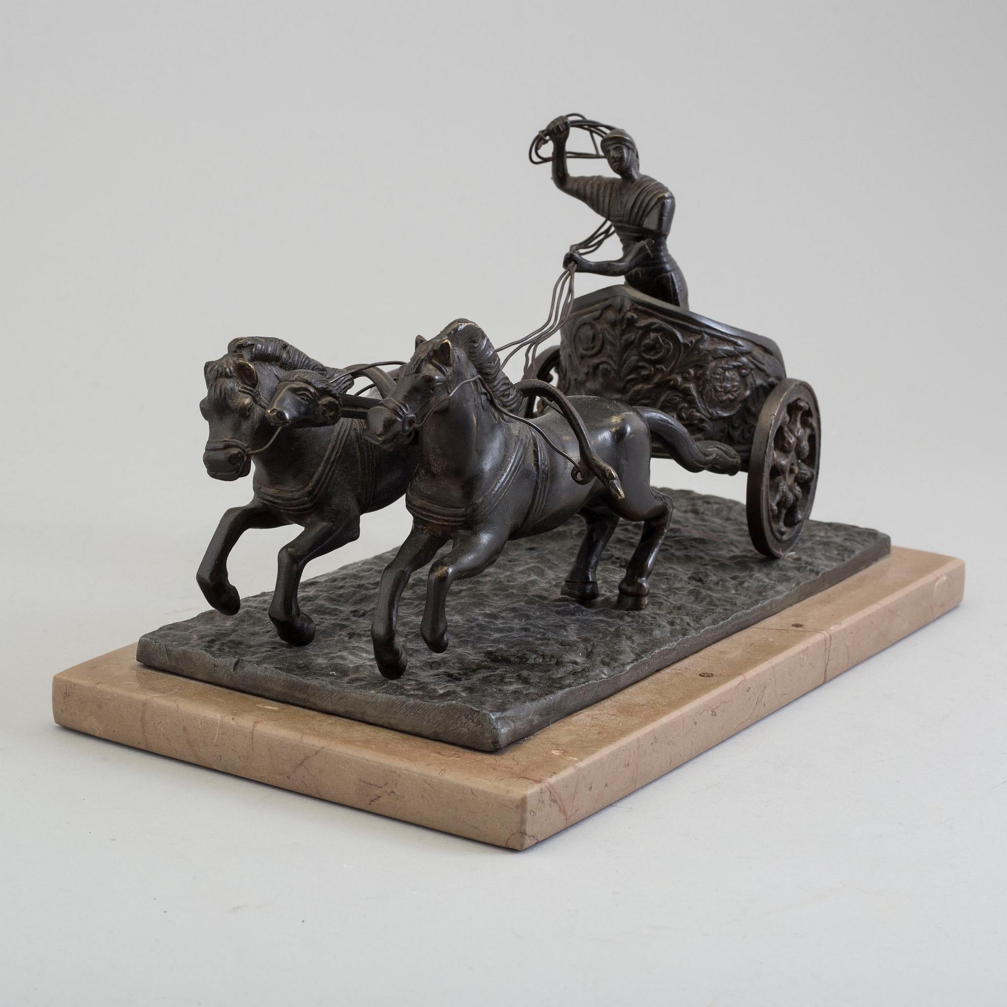 SKULPTURGRUPP, järn/brons, efter antik förebild, 1900-talets första hälft.