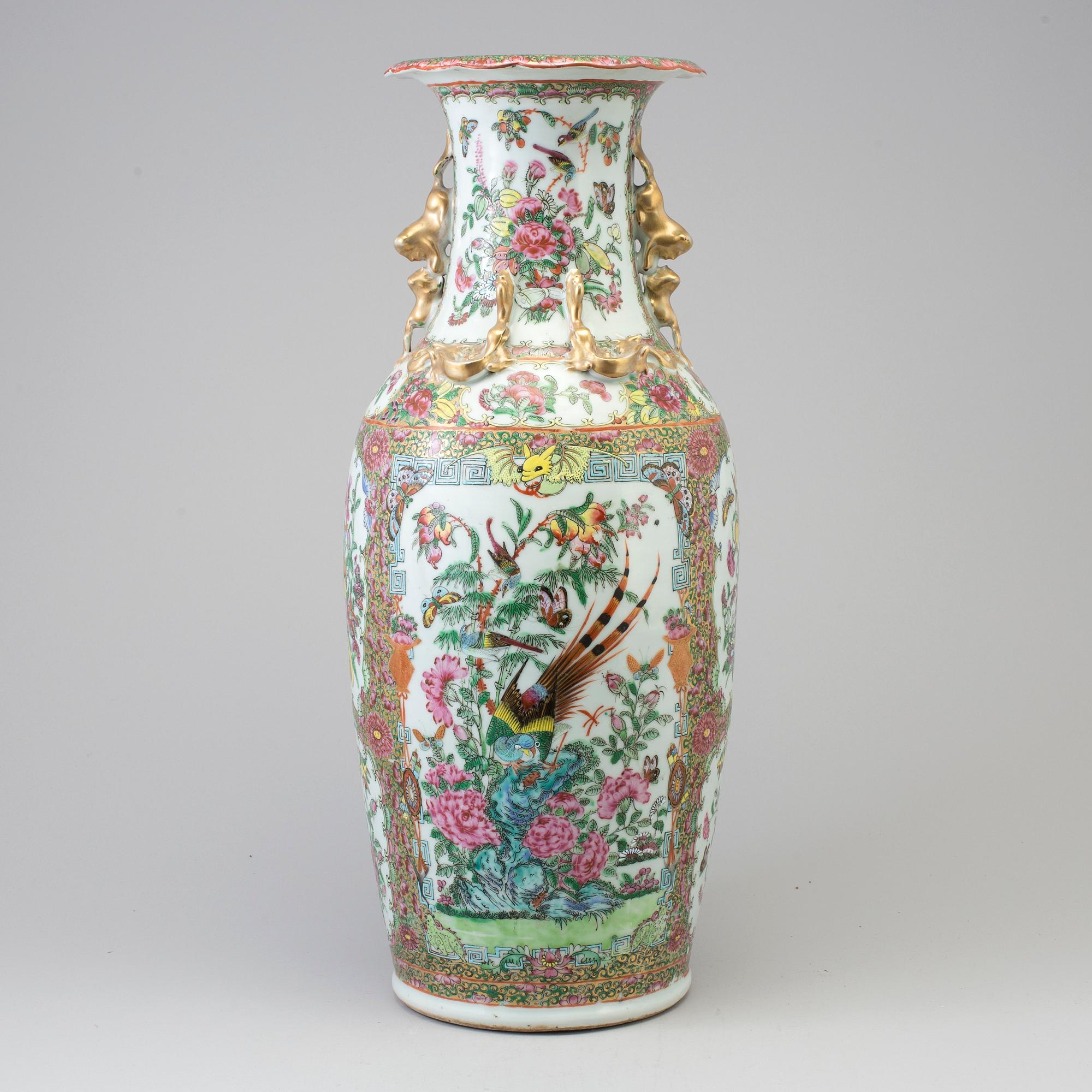 A Chinese famille rose vase, Canton, circa 1900.