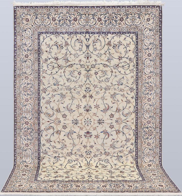 Matta, Nain, part silk, s.k. 6 LAA, ca 265 x 172 cm.