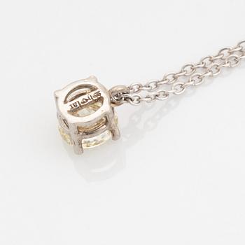 Collier med briljantslipad diamant.