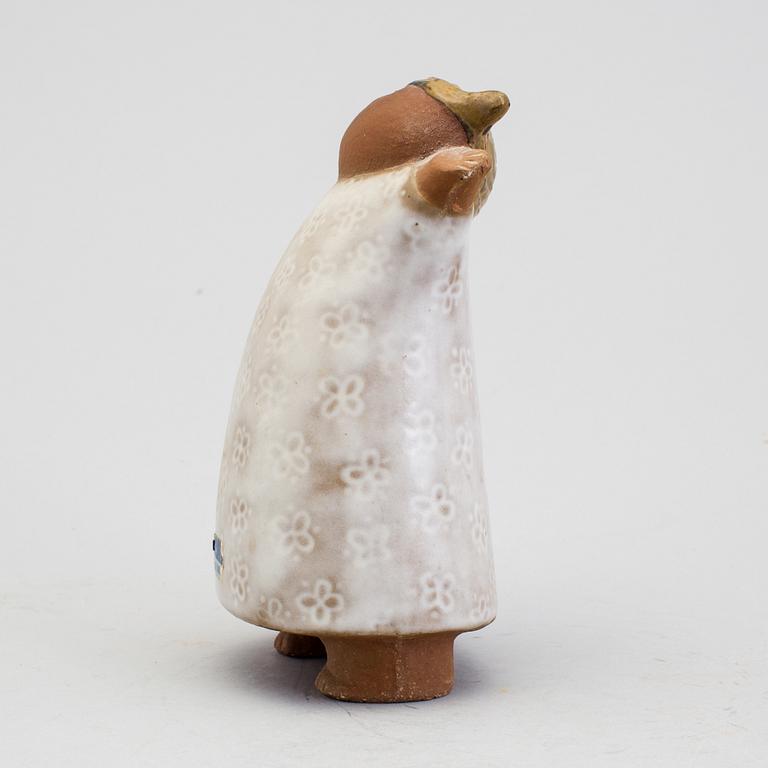 LISA LARSON, figurin i stengods, "Susanna", ur serien "Larsons ungar", Tillverkad på Gustavsberg 1962-1965.