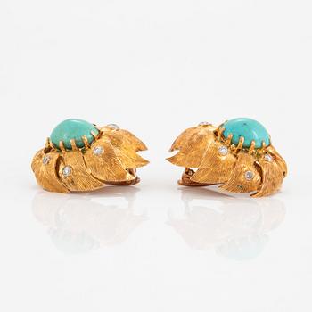 A pair of 18K gold earrings set with turquoises and round brilliant-cut diamonds.