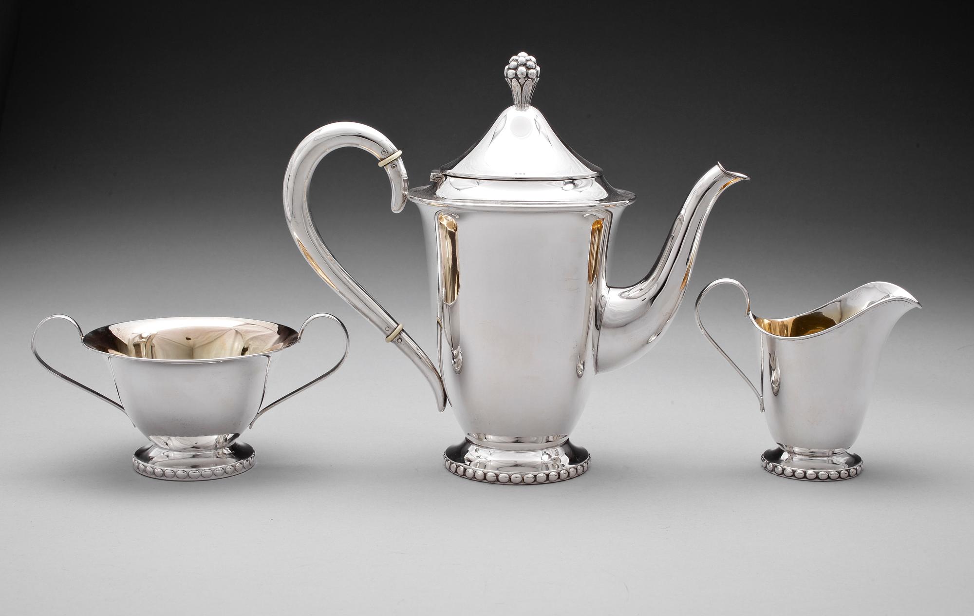 KAFFESERVIS, 3 delar, silver, K.G. Markströms Guldsmeds AB, Sverige 1920/30-tal. Tot.vikt ca 750g.