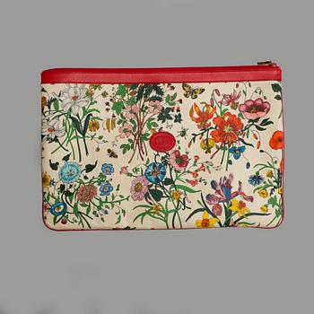 GUCCI, a 'Flora' garment bag.
