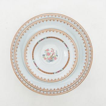 Rörstrand, service, 49 pieces, "Lotus", second half of the 20th century.