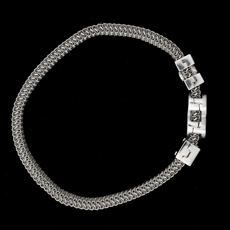 ARMBAND, stål och 14k vitguld med briljantslipade diamanter tot ca1,00ct. 2000-tal.