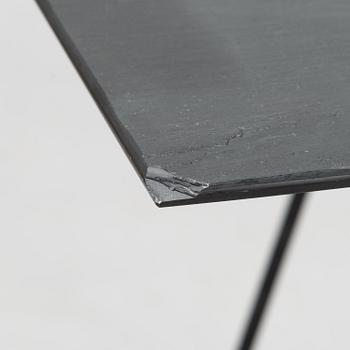 Lella och Massimo Vignelli, bord, "Paperclip", Knoll 1994.