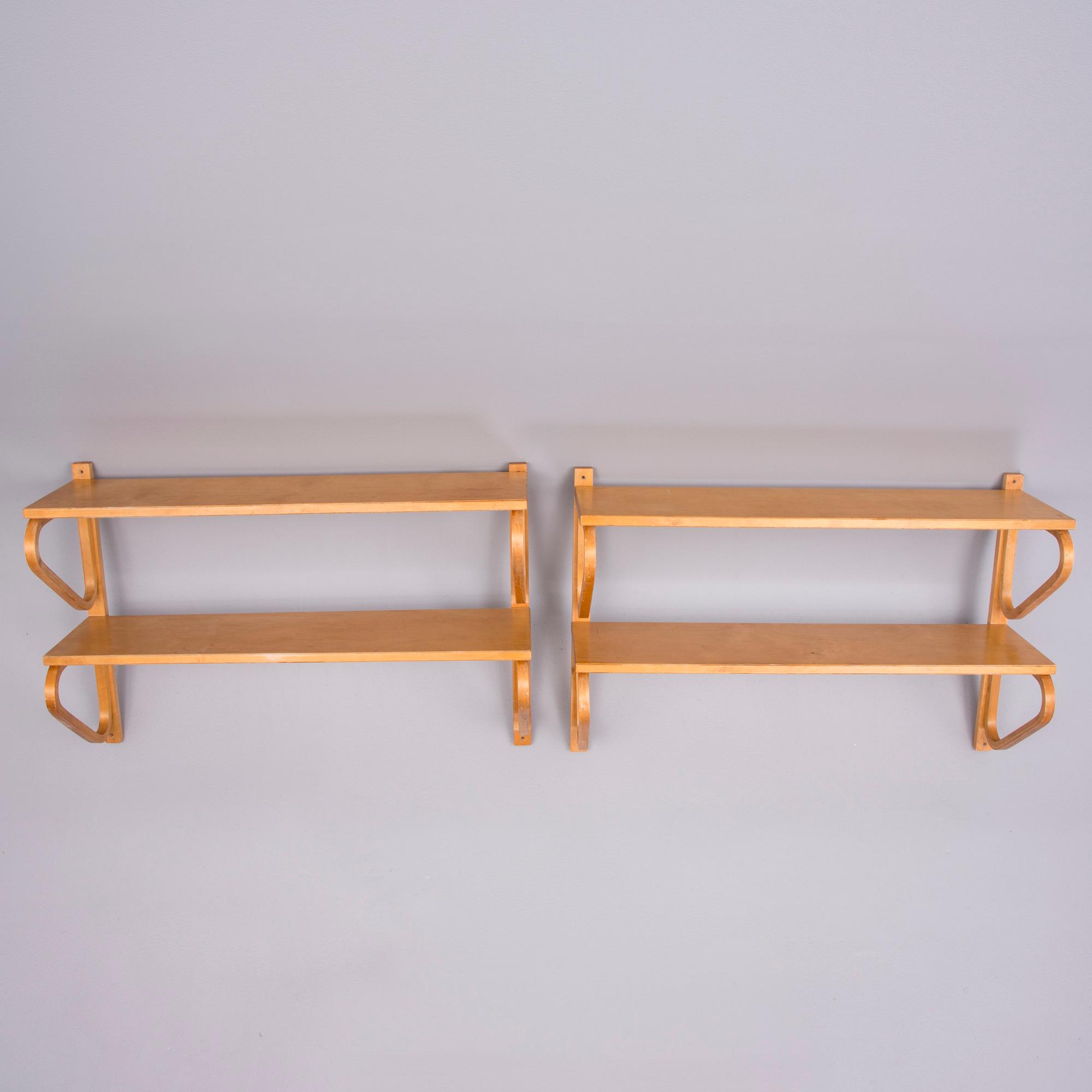 ALVAR AALTO, hyllor, 9 st, Artek 1900-talets mitt.