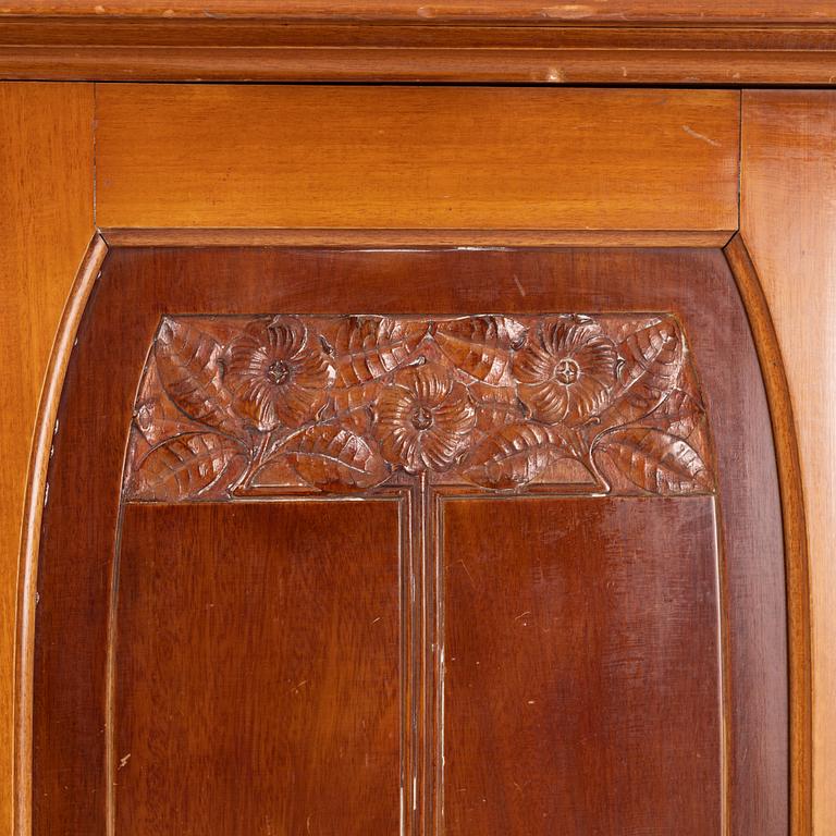 A mahogny veneered art noveau archive cabinet, early 20th Century.