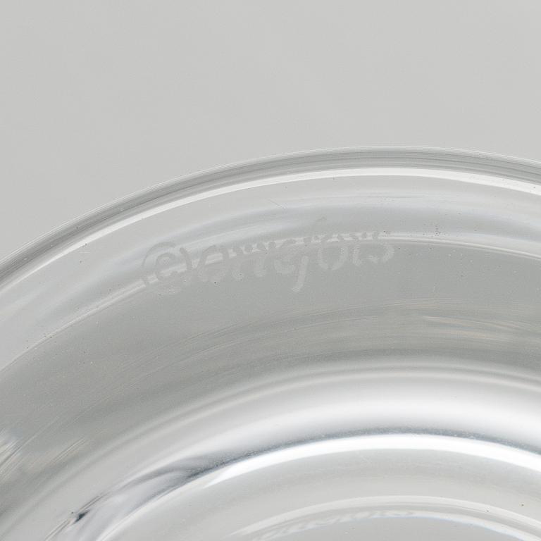 Erika Lagerbielke, glasservis 60 delar, "Intermezzo" Orrefors, Sweden, 2000-tal.