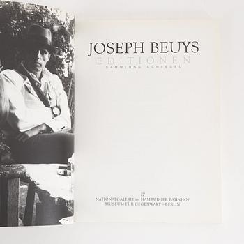 Joseph Beuys, art multiple felt postcard, Edition Staeck, Heidelberg.