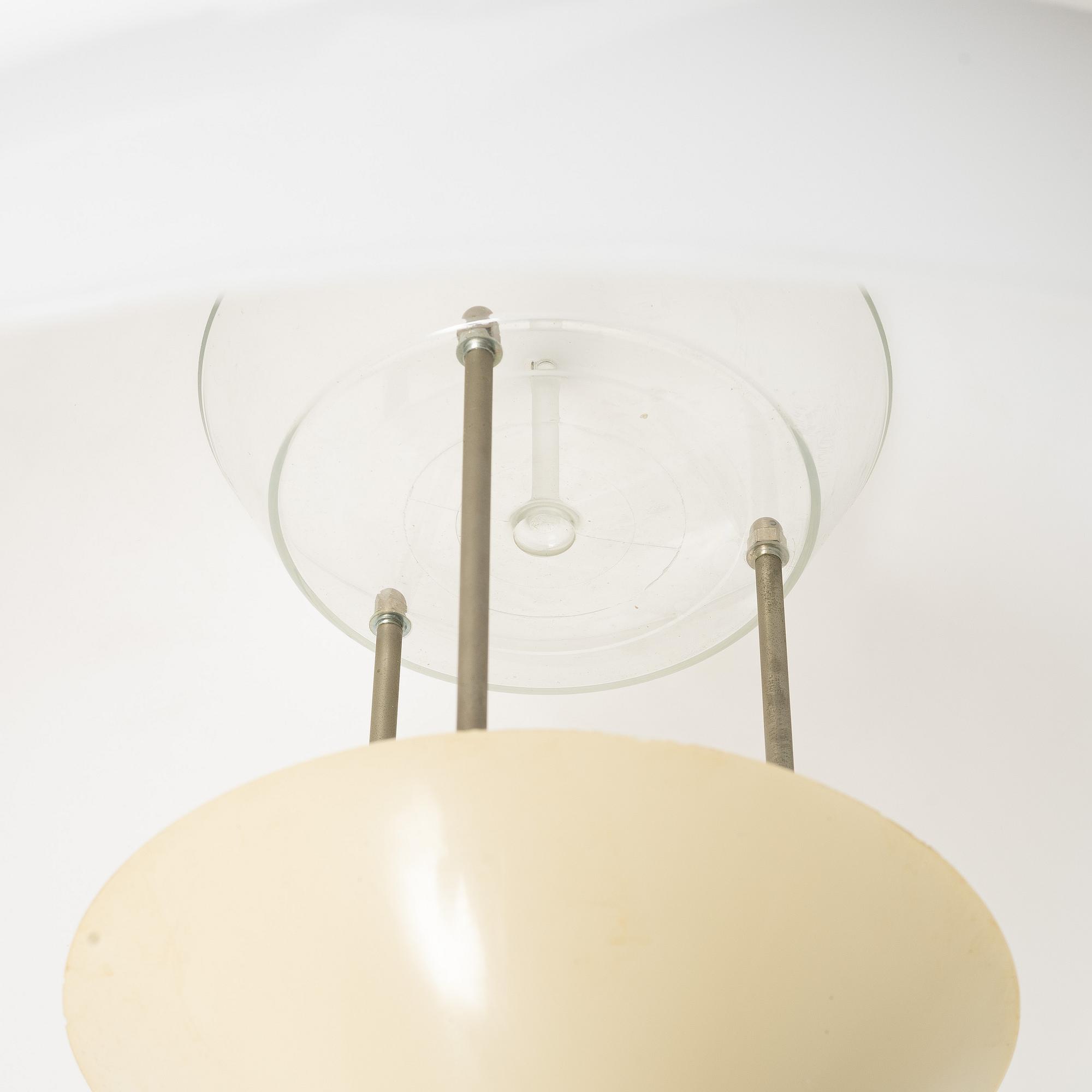 Verner Panton, bordslampa, "Panthella", Louis Poulsen, Danmark.