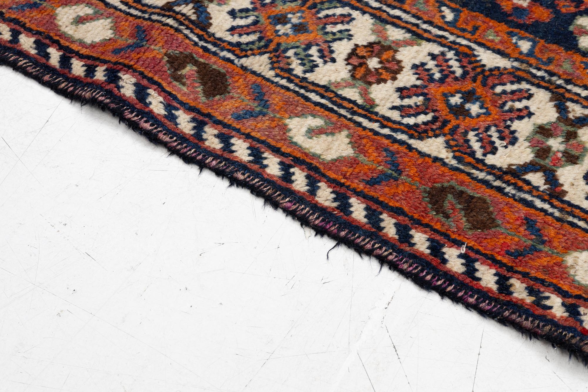 Carpet, Kashgai, approx. 257 x 156 cm.