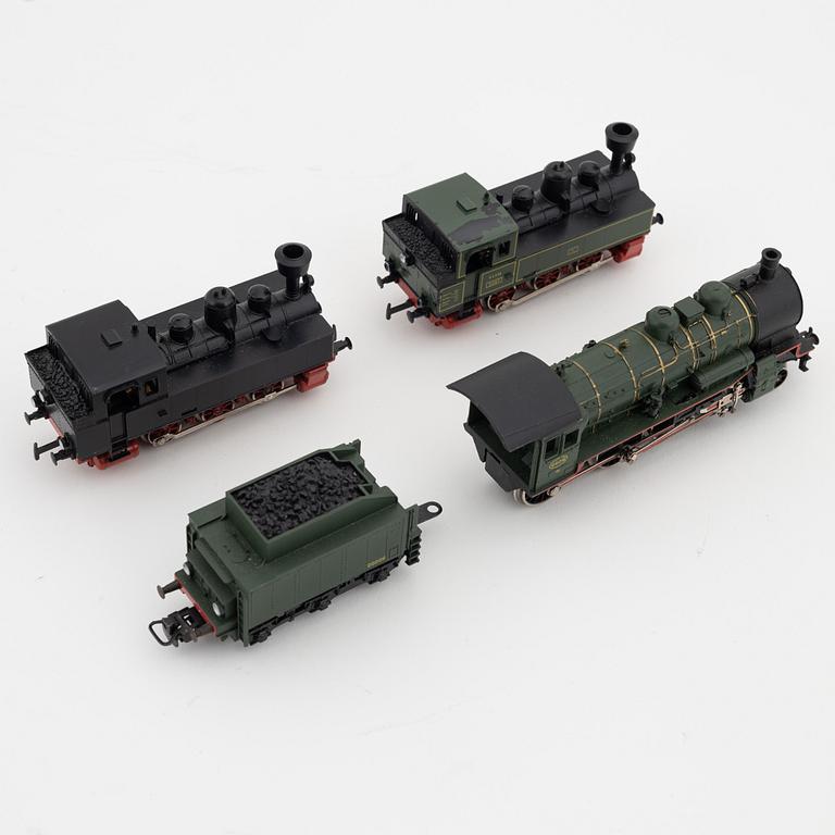 Märklin, three steam locomotives. gauge H0.