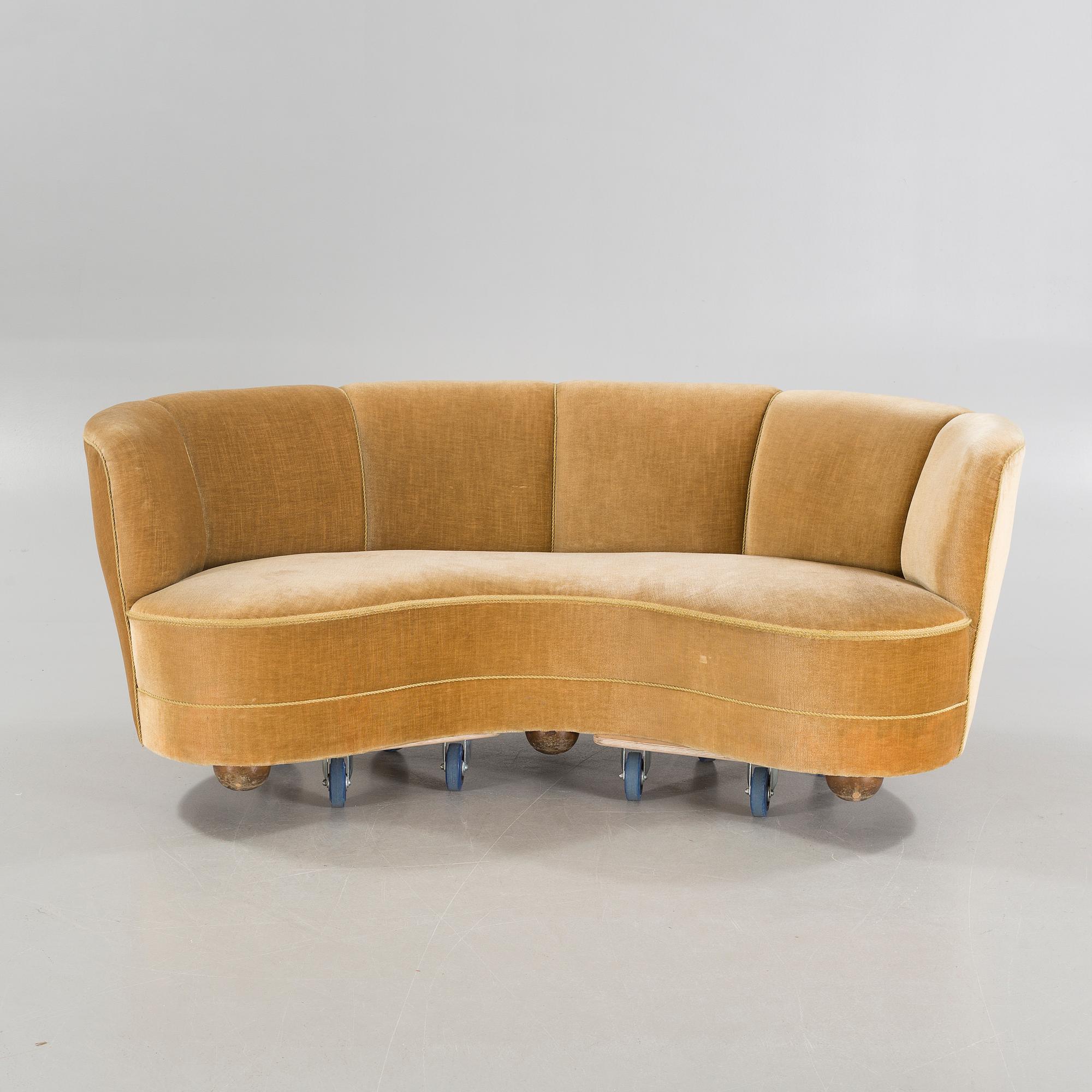 A 1930s sofa by Otto Schulz, Boet, Sweden.